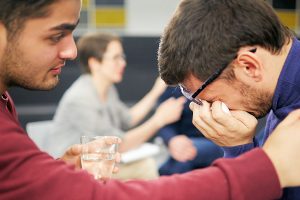 Oraciones con la palabra Empatía